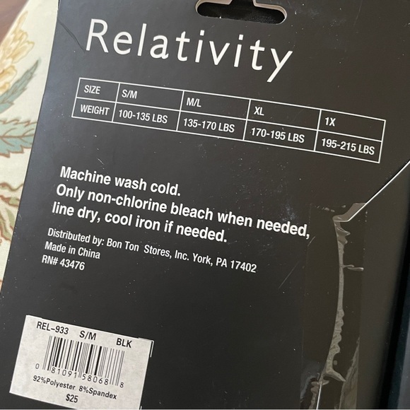 Bundle of Two Relativity Black and Gray Plush Lined Leggings, S/M - Picture 5 of 8